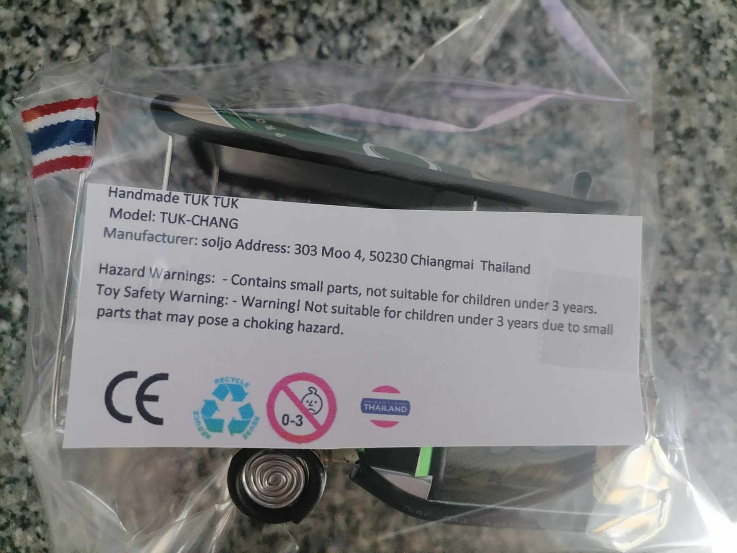 *** Chang Beer *** Detailgetreue Handgefertigte Nachbildung: TUK TUK Taxi aus Thailand - 14x7x6 cm