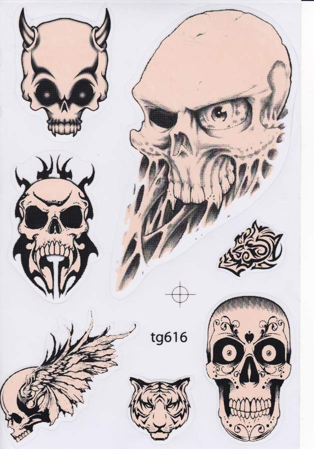 Totenkopf Skull Aufkleber Sticker Motorrad Roller Skateboard Auto Tuning Modellbau selbstklebend 428